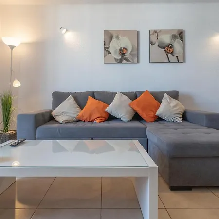 Go2tenerife Apart'valan Family Santiago 1